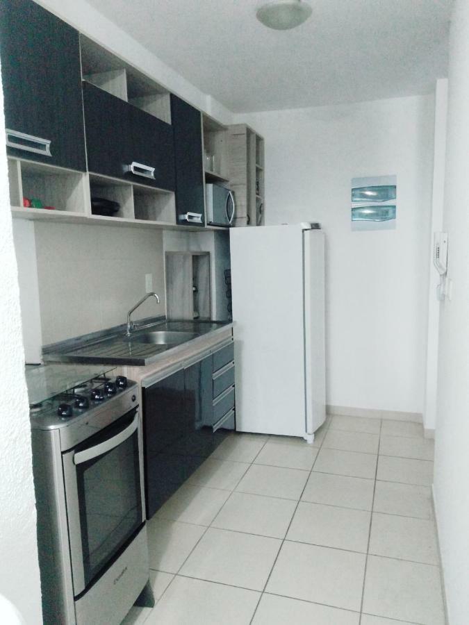 Apt Alto Padrao Todo Mobiliado E Decorado Em Cond. Fechado Lejlighed Maceió Eksteriør billede