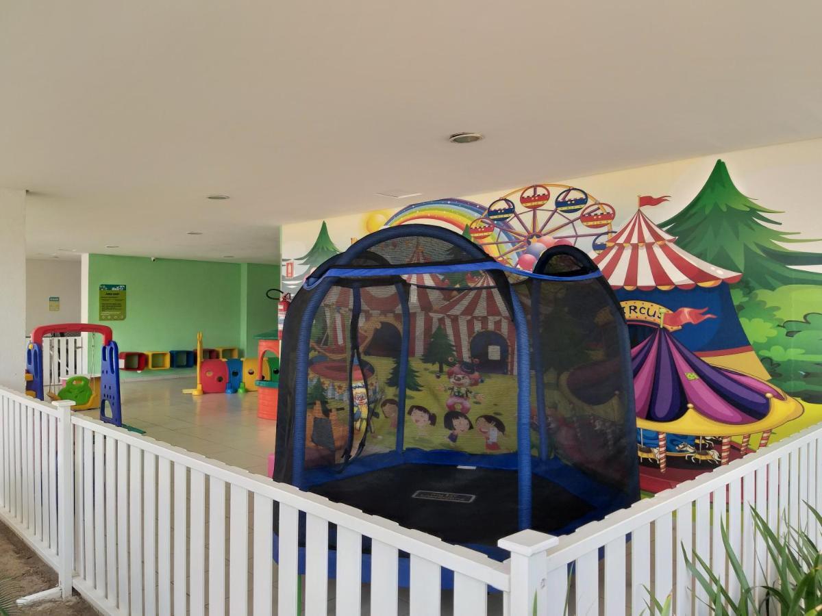 Apt Alto Padrao Todo Mobiliado E Decorado Em Cond. Fechado Lejlighed Maceió Eksteriør billede